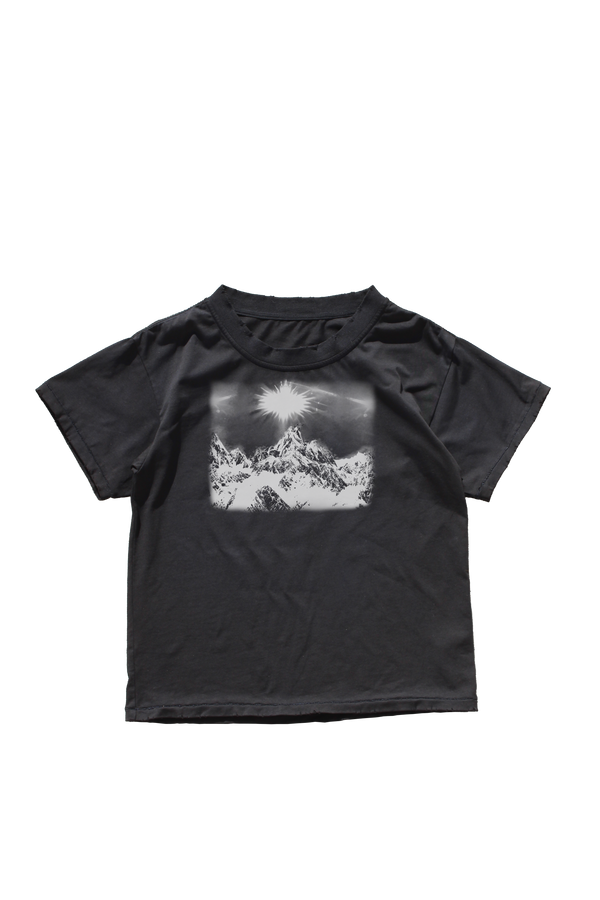 BLACK VELUM TEE