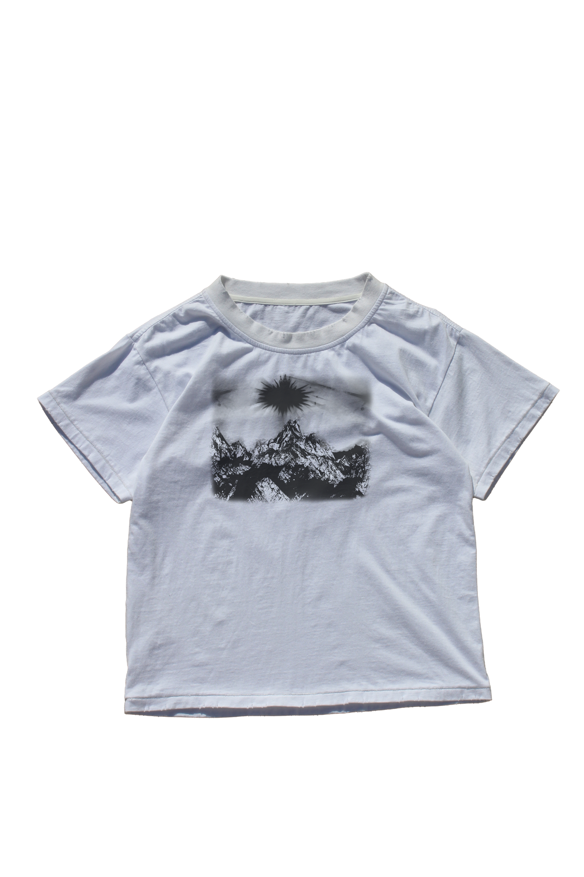 WHITE VELUM TEE