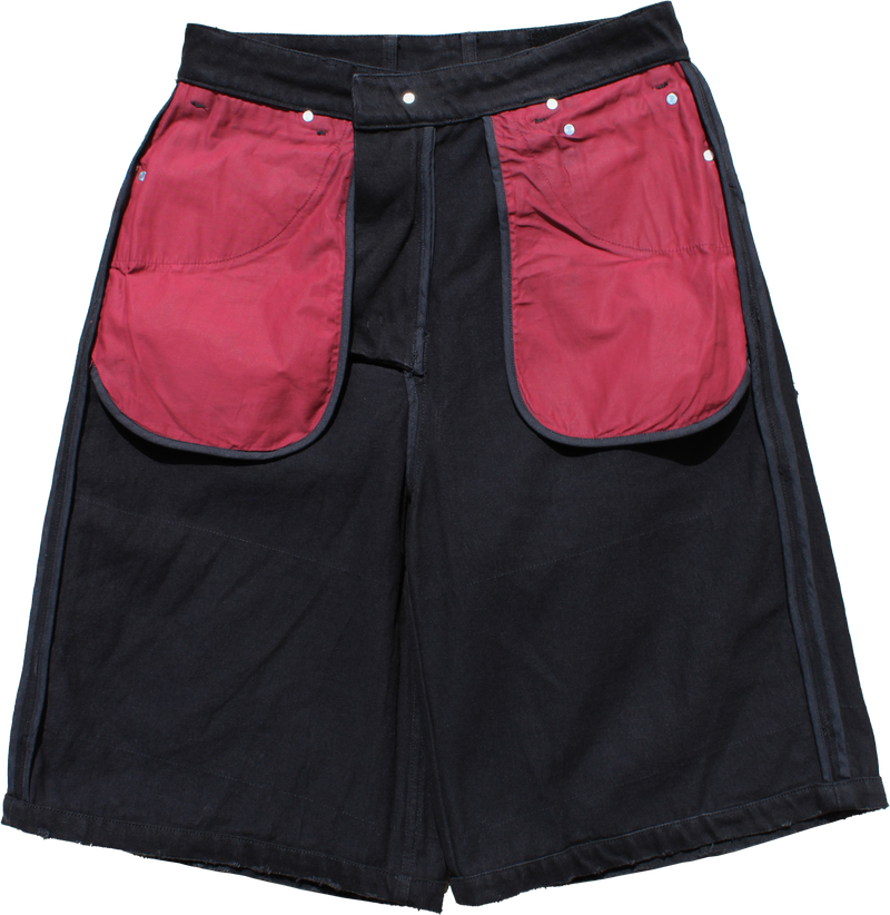 BLACK FLAG CAPRI SHORT