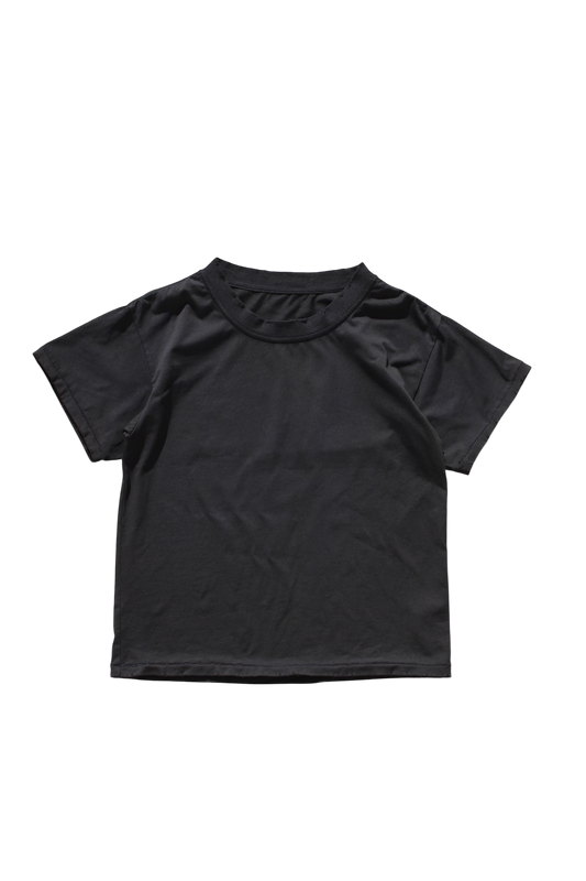 AP001 BLACK BLANK TEE